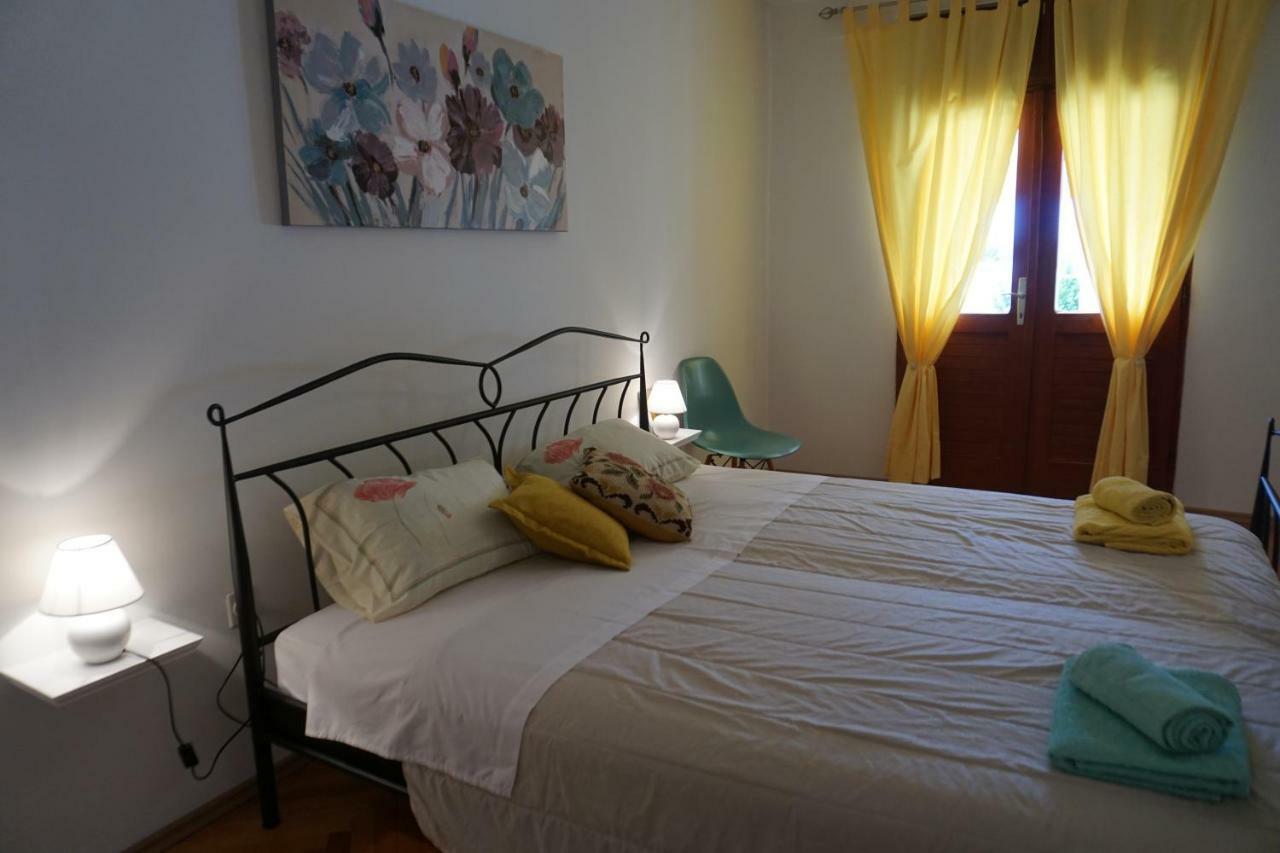 נובליה Old Town Center Apartment Asi מראה חיצוני תמונה